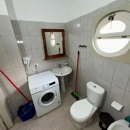 Rezidenca Hasanaj 21 Apartment *